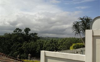 2 Bedroom Duplex in Illovo Beach