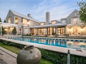 7 Bed House in Waterfall Equestrian Estate