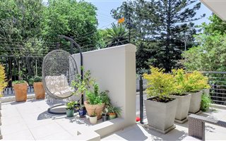 2 Bedroom Apartment in Newlands