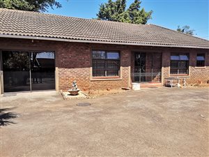 3 Bed House in Lincoln Meade