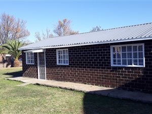 2 Bed House in Fernwood