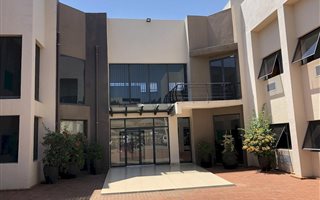 394 m² Commercial space in Kyalami