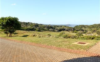 1360 m² Land available in Khamanga Bay