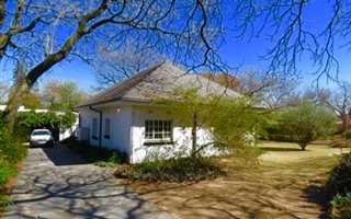 4 Bedroom House in Lombardy East