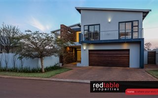 4 Bedroom House in Olympus