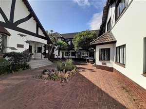195 m² Office Space in Westville