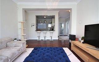 3 Bedroom Apartment in Vredehoek