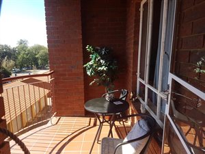 2 Bed Apartment in Die Wilgers