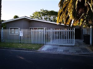 3 Bed House in Belmont Park
