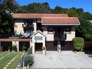 7 Bed House in Seaside Longships