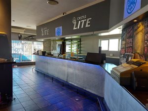 312 m² Retail Space in Vincent