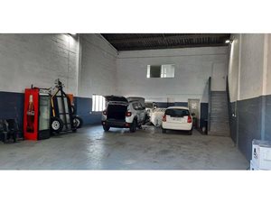 221 m² Commercial space in Glen Anil
