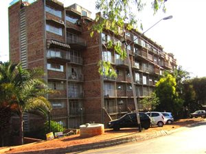 2 Bed Apartment in Wonderboom South