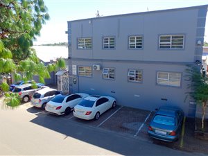 139 m² Commercial space in Eastleigh