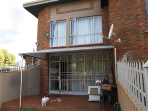 3 Bed Townhouse in Meyerspark