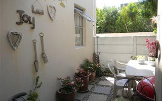2 Bedroom Townhouse in West Beach