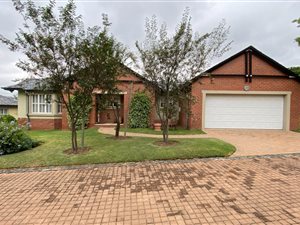 2 Bed House in Waterfall Hills Mature Lifestyle Estate