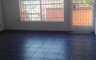 1 Bedroom Flat in Geelhoutpark