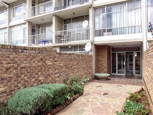 2 Bedroom Flat in Marlands