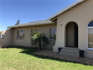 4 Bed House in Panorama