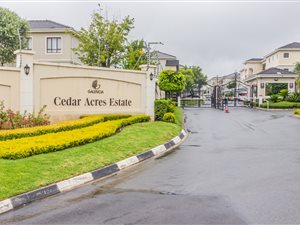 2 Bed Apartment in Fourways