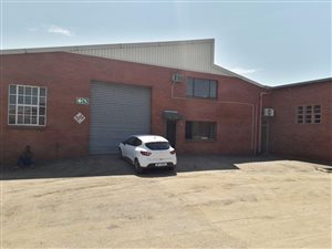 345 m² Industrial space in Mkondeni