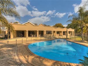 4 Bed House in Waverley