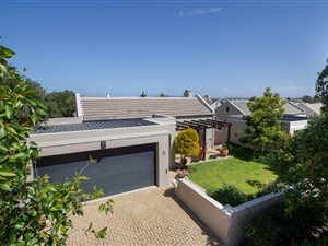 3 Bed House in Kelderhof Country Village