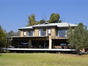4 Bed House in Sterkfontein and surrounds