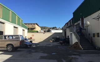 170 m² Industrial space in Plankenbrug