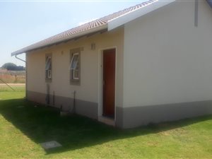 2 Bed House in Van Dyk Park