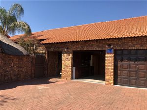 3 Bed Townhouse in Royldene