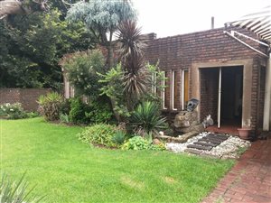 4 Bed House in Edelweiss