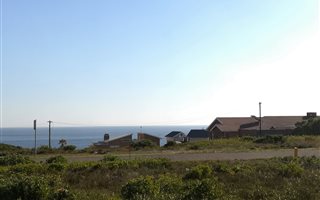 500 m² Land available in Perlemoenbaai