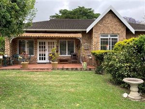 2 Bed Simplex in Padfield Park