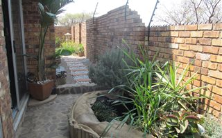 2 Bedroom Townhouse in Southcrest
