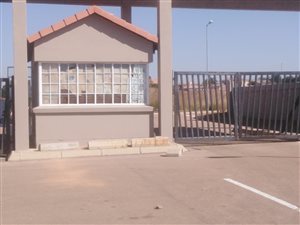 556 m² Land available in Rayton