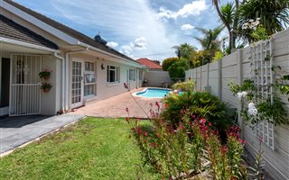 3 Bedroom House in Plumstead