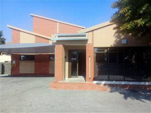 Office space in Rustenburg Central