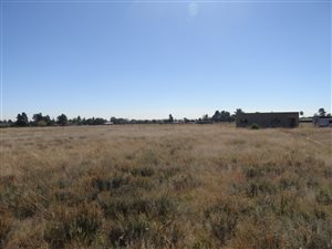 2.2 ha Land available in Endicott