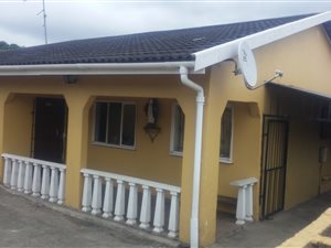 5 Bedroom House in Phoenix Industrial