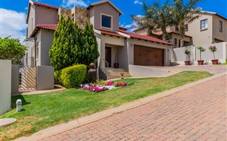 3 Bedroom House in Pinehaven