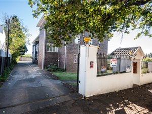 2 Bed Apartment in Sunnyside