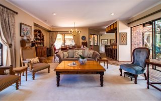 5 Bedroom House in Kloof