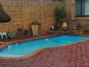 3 Bed House in Brackendowns