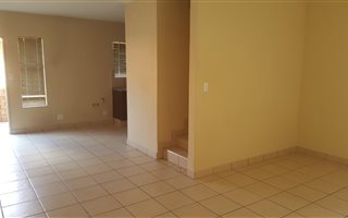 3 Bedroom Duplex in Wonderboom