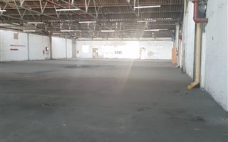 10500 m² Industrial space in Jacobs