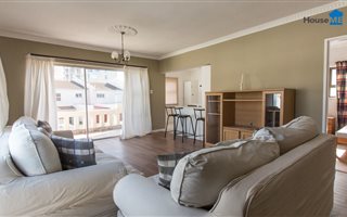 3 Bedroom Apartment in Tableview