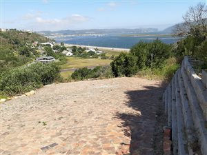 519 m² Land available in Kanonkop