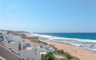 3 Bedroom Apartment in Shakas Rock